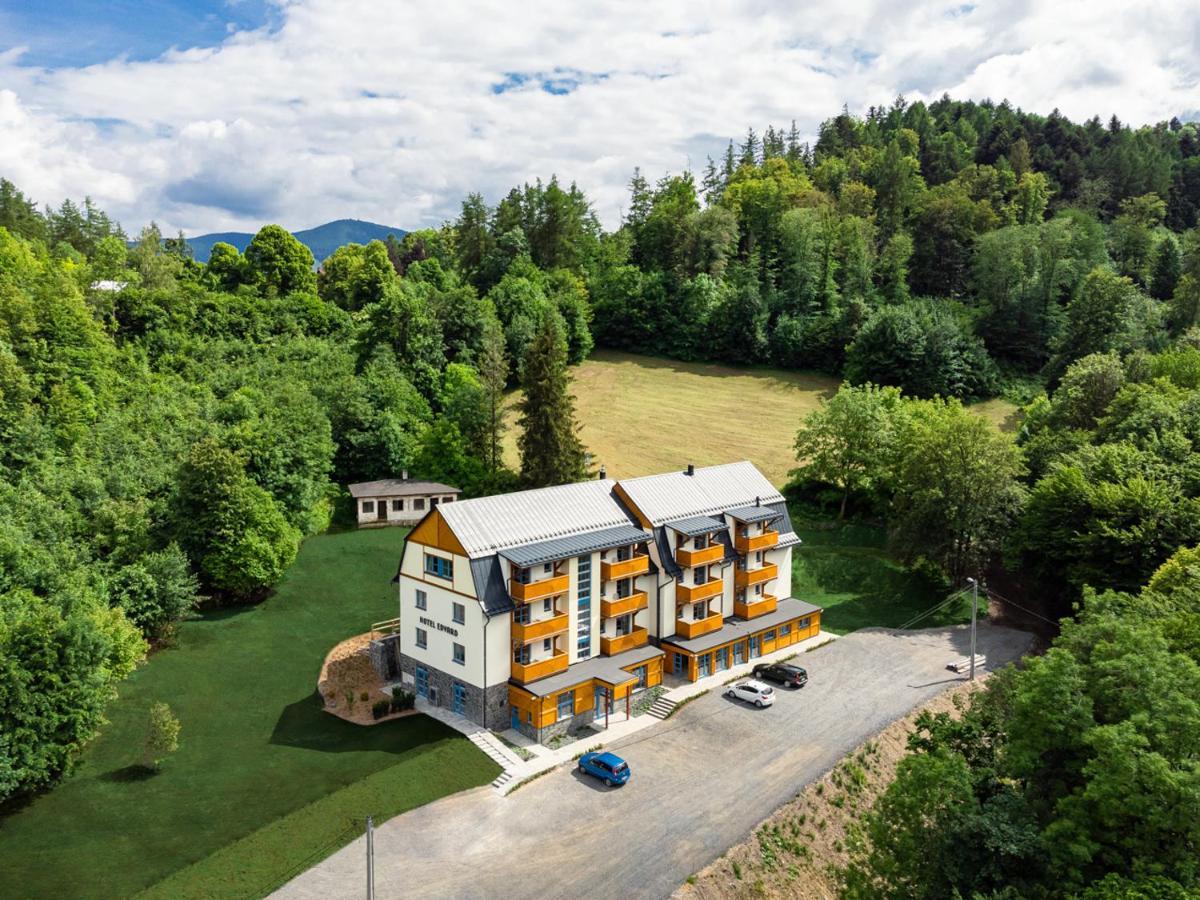 Hotel Edvard Frenštát pod Radhoštěm 外观 照片